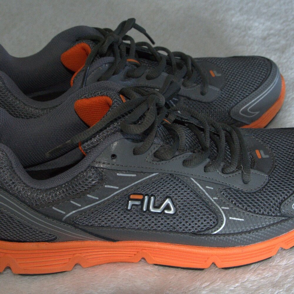 Fila Sneaker Shoes Men's size 11.5
